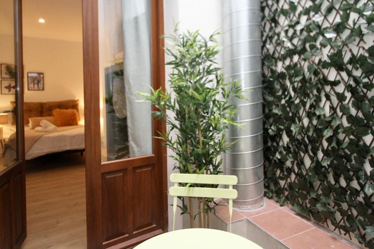 Apartamentos Inside Centro Гранада Екстериор снимка